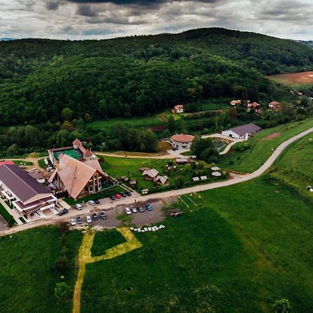 Pension Domeniul Regilor Ciurila Bagian luar foto
